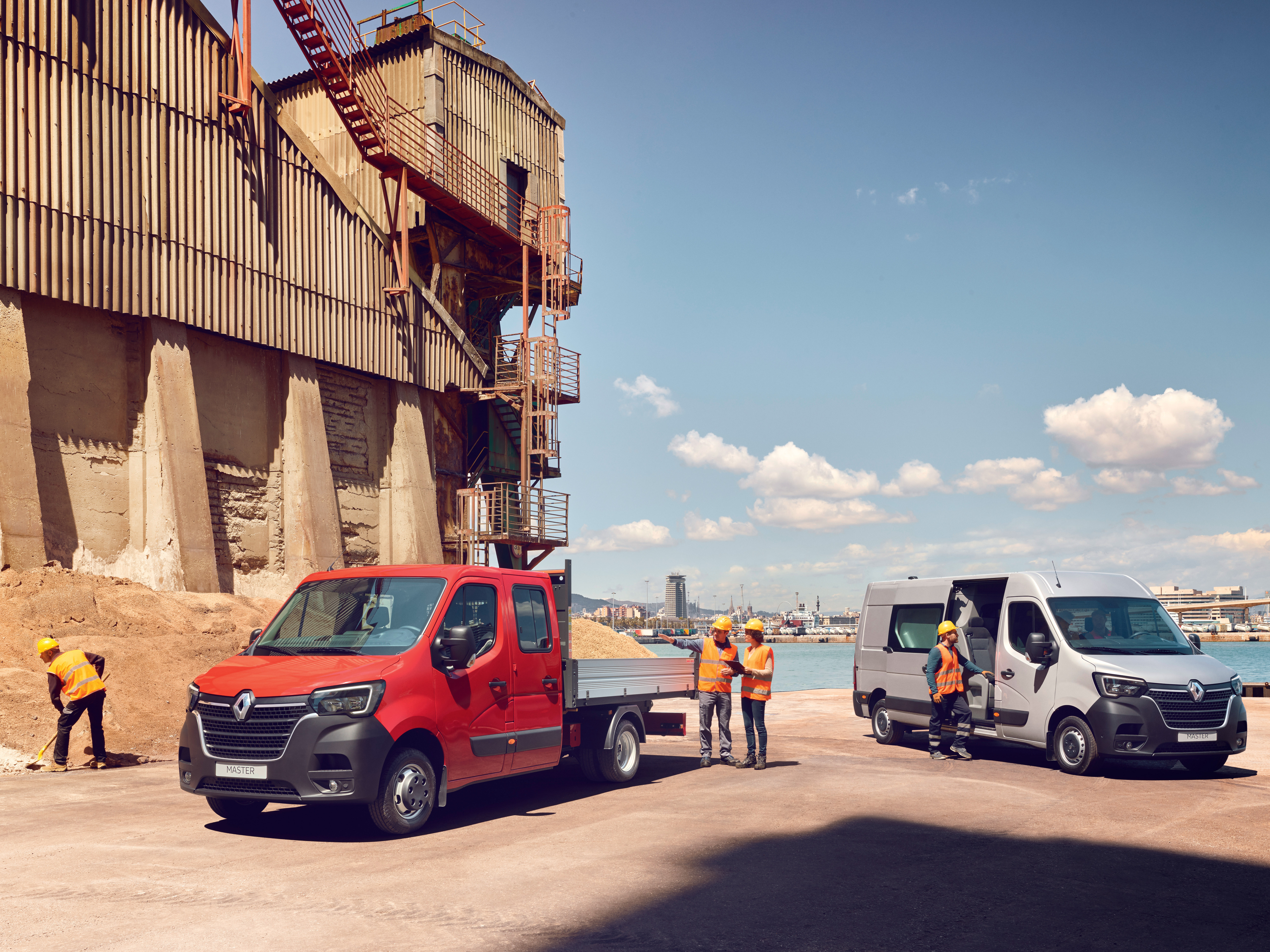 En France, le Renault Master est le support préféré pour développer des carrosseries spécifiques.  © DR